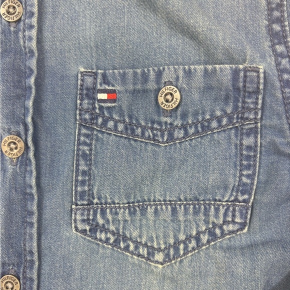 Tommy Hilfger 2 Boys Long Sleeve Button Front Shirts | Size 5 - Picture 5 of 9